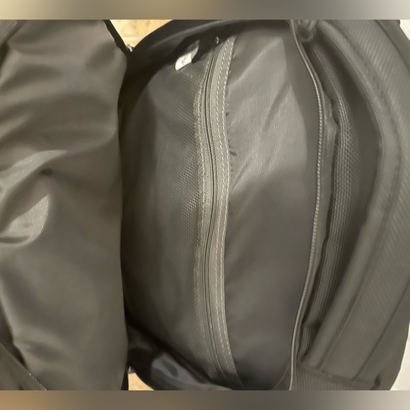 New Callaway “The Murph” clubhouse Backpack 🎒 - Picture 10 of 16